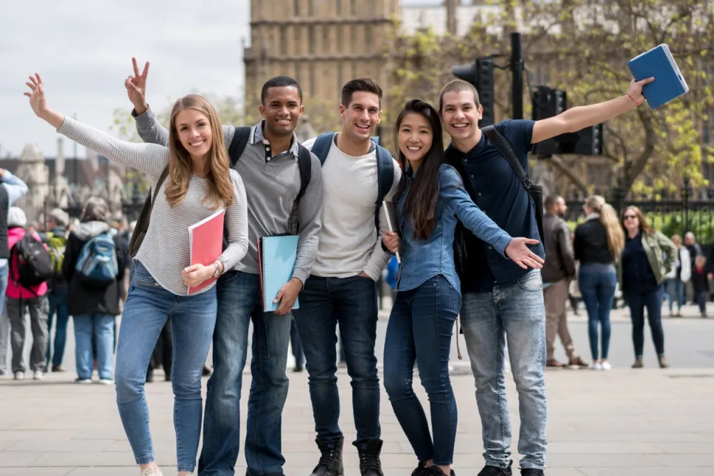  Estudiantes viajando